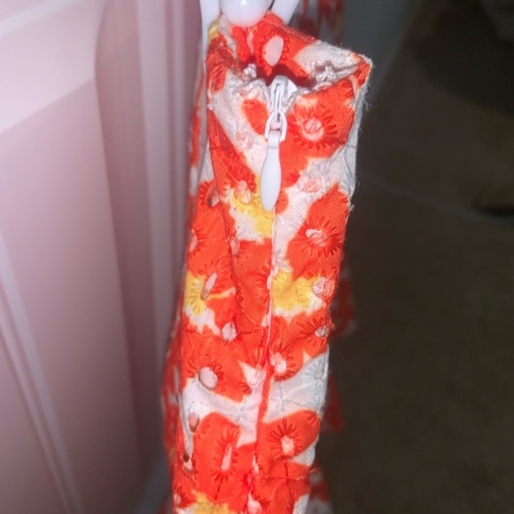 Eyelet Floral Ruffle Mini Skirt - Picture 5 of 11